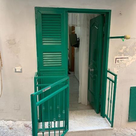 Appartamento La Casa Dei Nonni Napoli Esterno foto